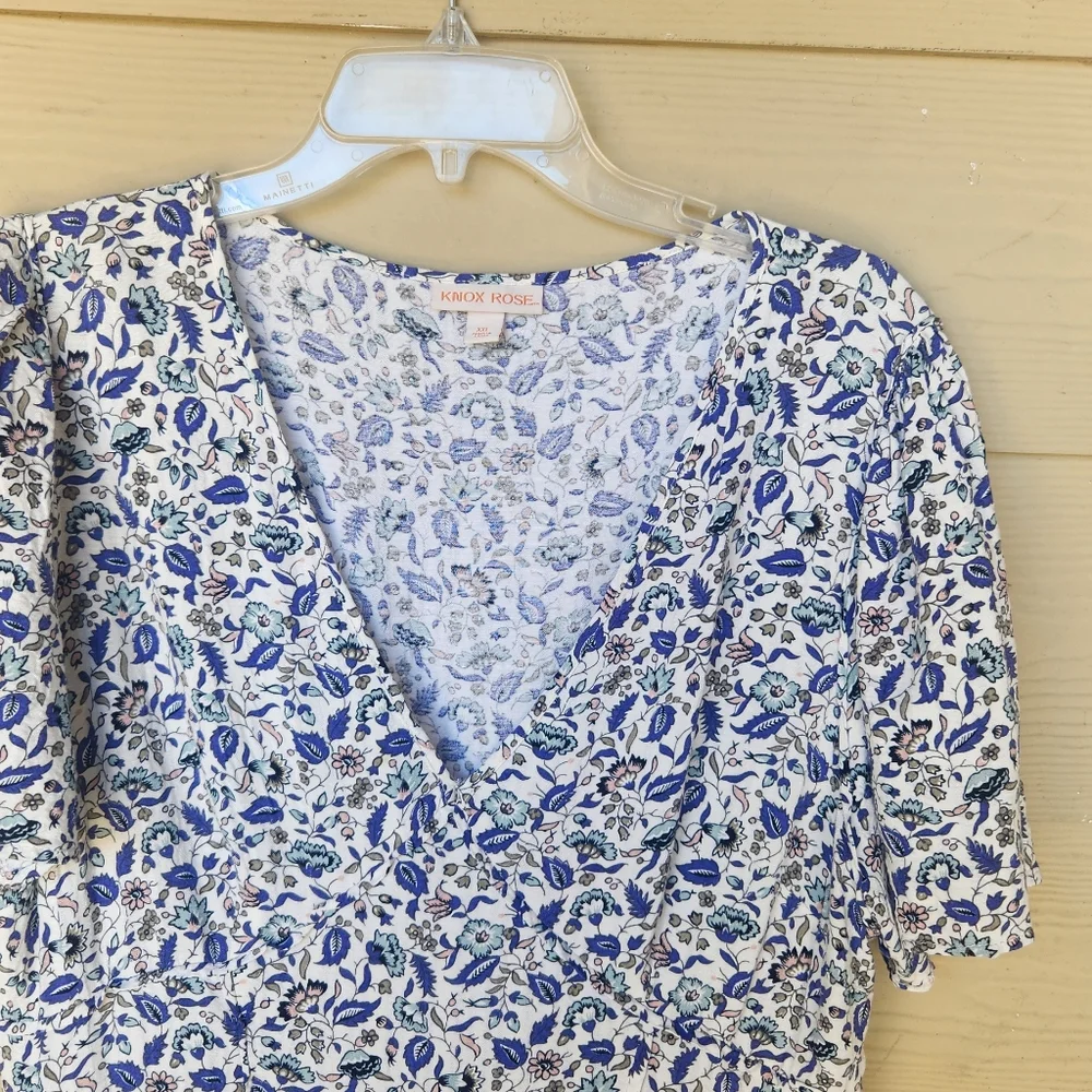 Knox Rose Floral Blue and White Women's Dress - Picture 3 of 5